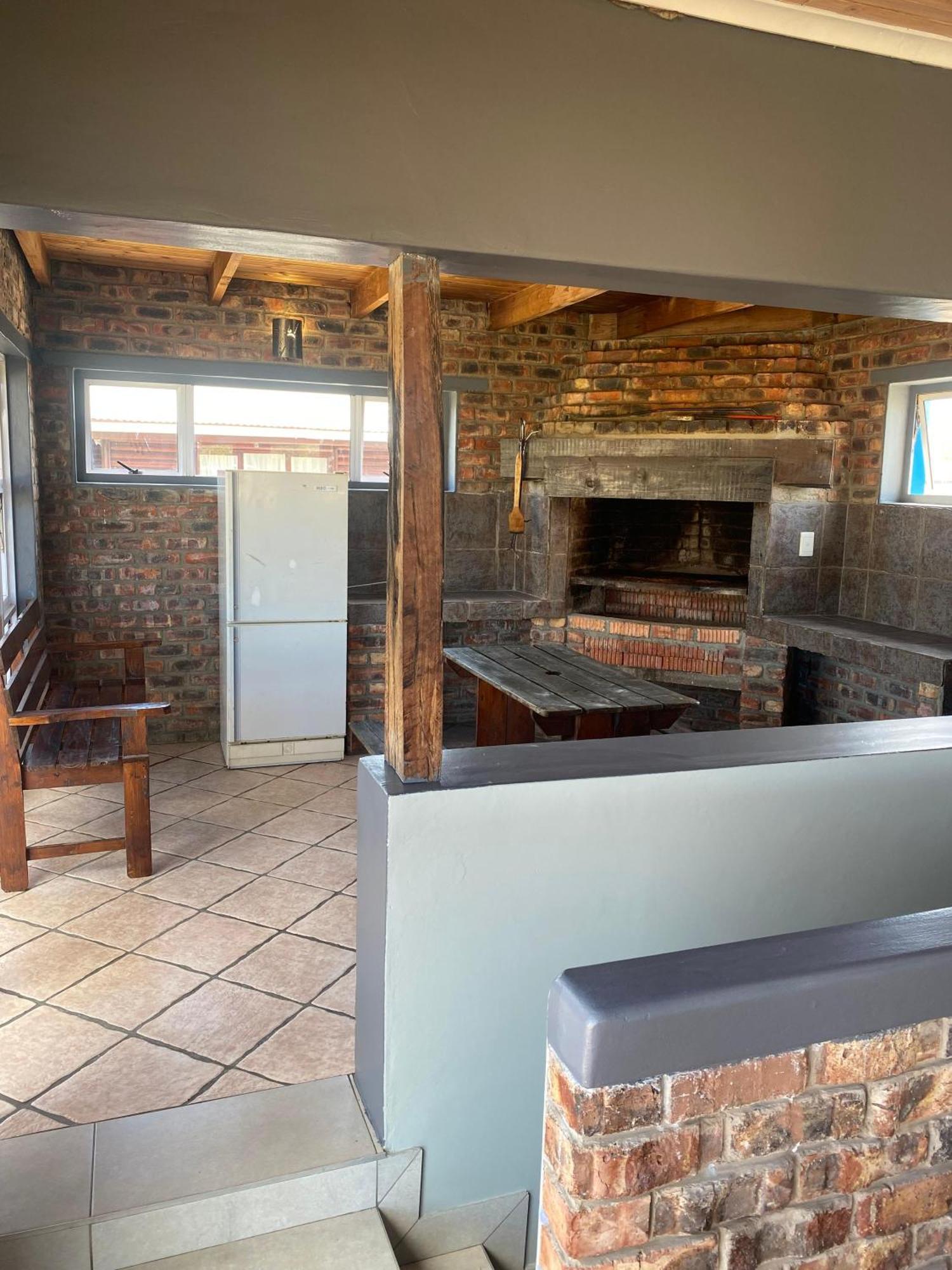 Adventure House - Colchester - 5Km From Elephant Park Exterior photo